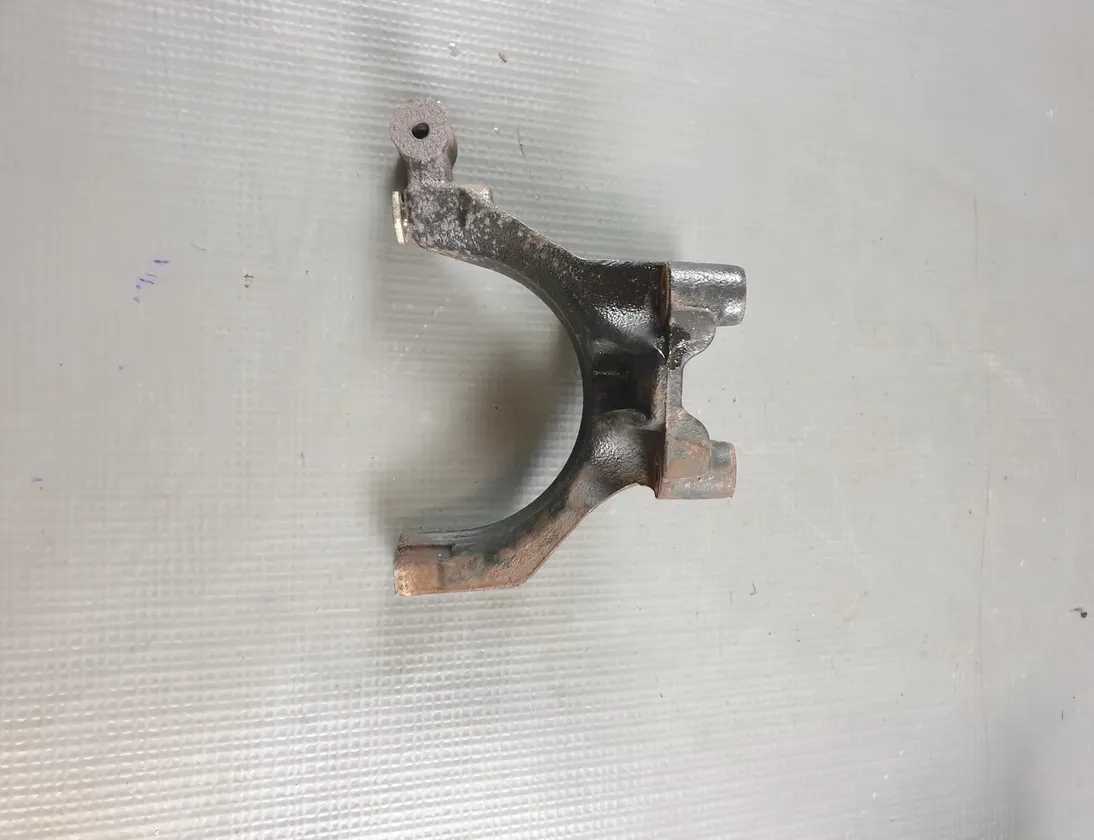 SKODA Octavia 3 generation (2013-2020) Други части на двигателното отделение 04L131425A 26590794