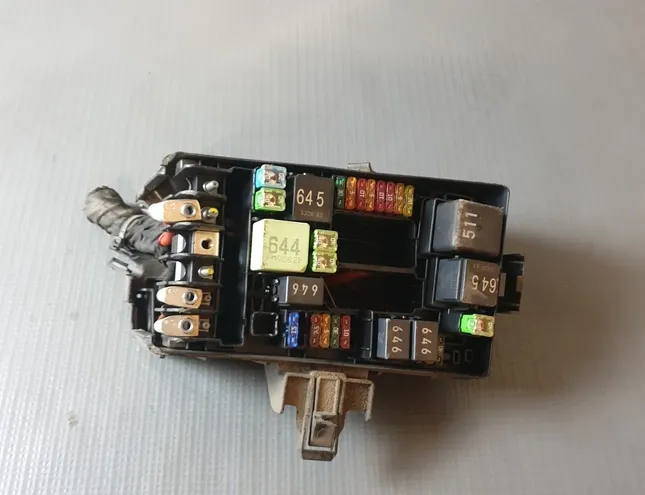 SKODA Octavia 3 generation (2013-2020) Табло за бушони 5Q0907361D 28133363