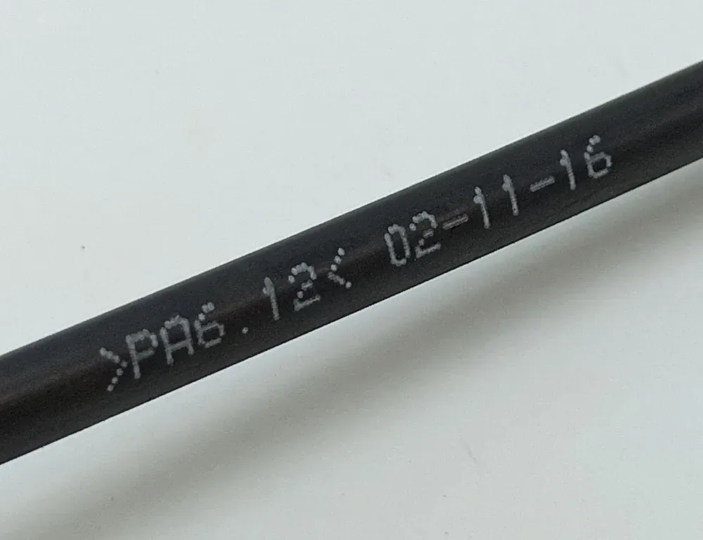 AUDI A4 B9/8W (2015-2024) Вакуумна тръба 04L131552AP,04L131552 34644342