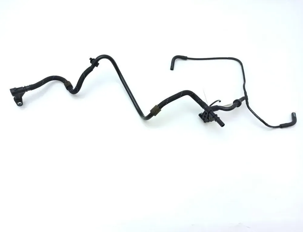 AUDI A4 B9/8W (2015-2024) Вакуумна тръба 04L131056B,04L129456D 34645754