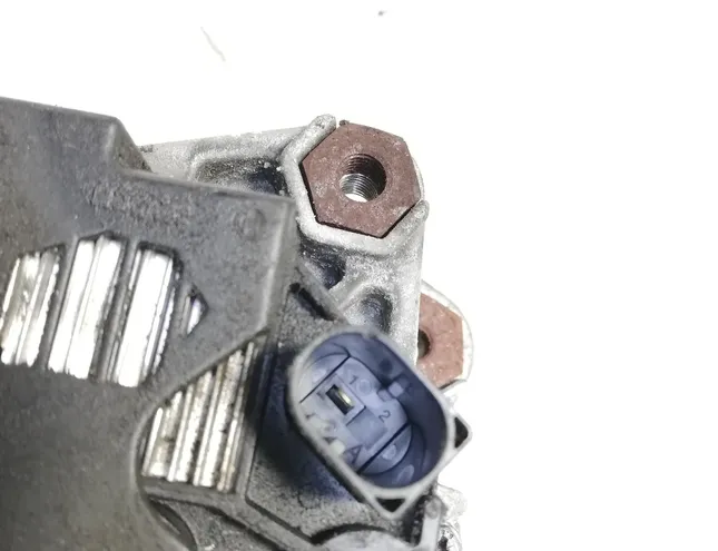 VOLVO V40 Cross Country 1 generation (2012-2020) Алтернатор 30659580 30387169