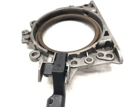 AUDI A4 allroad B8 (2009-2015) Допълнителни вътрешни части на двигателя 03L103173 32205708