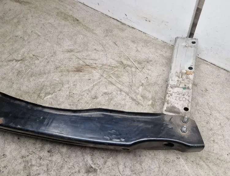 AUDI A4 B8/8K (2011-2016) Подсилваща греда за заден удар 8T0807331,8T0807332,8T0807313 34254042