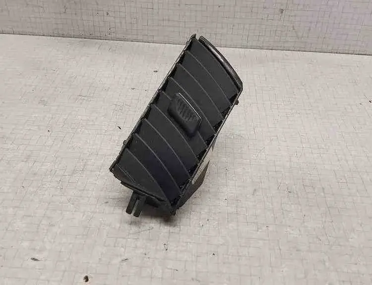 OPEL Zafira C (2012-2016) Вентилационни отвори на таблото 13145056LH 32526965