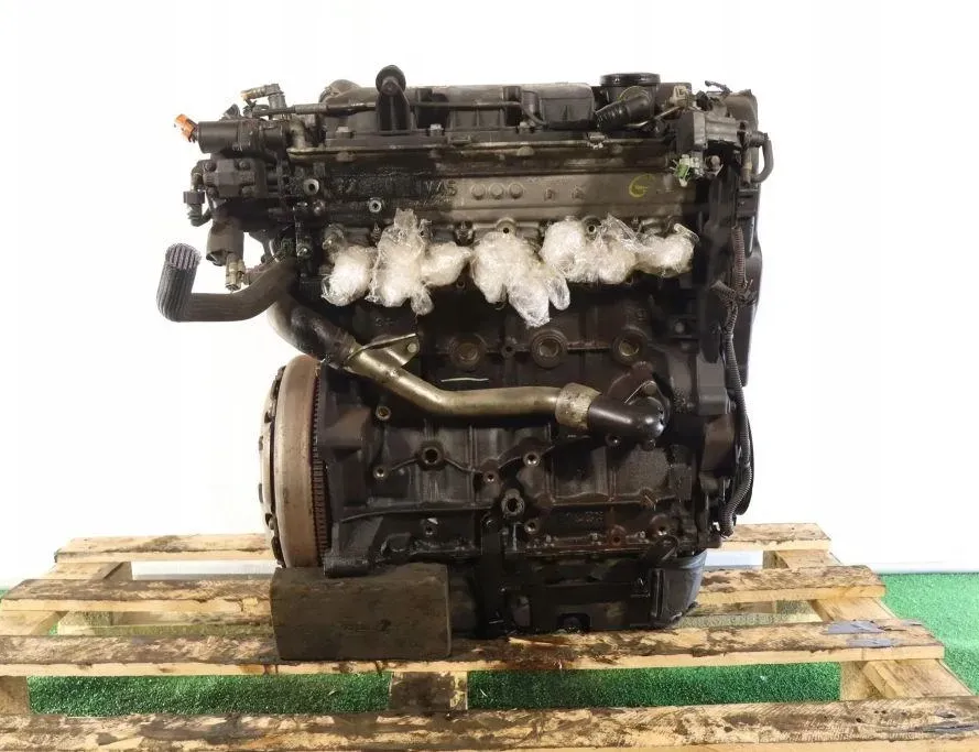 CITROËN C4 1 generation (2004-2011) Двигател 10DYTJ 32887796