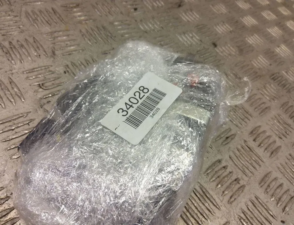 HYUNDAI i40 VF (1 generation) (2011-2020) Заключване на задната лява врата A045035 31007553