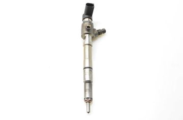 VOLKSWAGEN Caddy 3 generation (2004-2015) Горивен инжектор 03L130277B 33009525