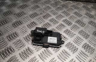 MERCEDES-BENZ E-Class W212/S212/C207/A207 (2009-2016) Резистор на вътрешния нагревател 2128702110,A2128702110 33015623