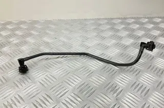 AUDI A4 B9/8W (2015-2024) Вакуумна тръба 8W0121081AK 34731074