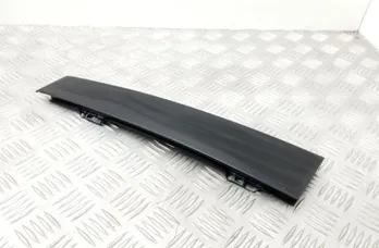 VOLKSWAGEN Jetta 3 generation (1992-1998) Лайсна на прозореца на задната дясна врата 1K5839902D 34731676