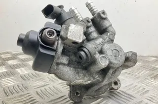 VOLKSWAGEN Golf 7 generation (2012-2024) Горивна помпа 04L130755D 34708367