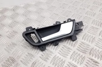 AUDI A4 B8/8K (2011-2016) Дръжка за отваряне на дясна предна вътрешна врата 8K0837020 34724269