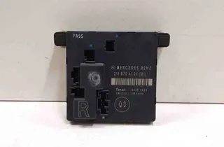MERCEDES-BENZ E-Class W211/S211 (2002-2009) Блок за управление на задна дясна врата 2118704126,00006806 32721253