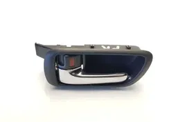 TOYOTA Corolla Verso 1 generation (2001-2009) Лява предна вътрешна дръжка за отваряне 692060F010 32275853