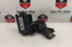 BMW 3 Series F30/F31 (2011-2020) Разпределителна кутия за захранване 19527000001,935615801 31529946