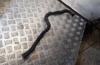 AUDI A6 C6/4F (2004-2011) Вакуумна тръба 06E133817P 33418792