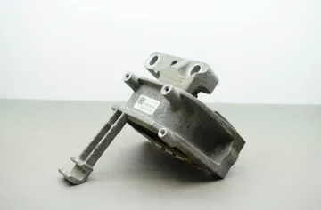 SKODA Rapid 2 generation (1985-2023) Дясна стойка на двигателя 5Q0199262DF 11682998