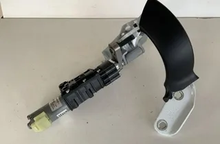 AUDI Q7 4M (2015-2024) Мотор за плавно затваряне на багажника на задната врата 4M0827851A,4M0827279 33778301