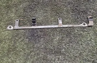 VOLKSWAGEN Golf 8 generation (2019-2023) Допълнителни вътрешни части на двигателя 06A905131 34250056