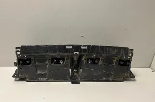 BMW X5 G05/G18 (2018-2024) Монтаж на средната скоба на задната броня 8069250,5A59005 34863597