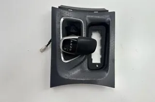 DODGE Charger LD (2010-2024) Пластмасова облицовка на нивото на превключване на скоростите 5VF52AAAAB 34934404