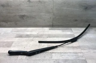 VOLKSWAGEN Golf 7 generation (2012-2024) Предни рамена на чистачките 97036203 34993115