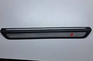 AUDI Q5 8R (2008-2017) Десен страничен пластмасов капак на прага 8R0853373F 34995149