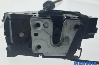 RENAULT Clio 4 generation (2012-2020) Други части на тялото 805004945R,805004945 34998032