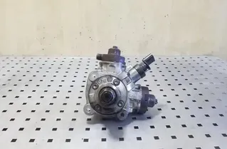 VOLKSWAGEN Touareg 2 generation (2010-2018) Горивна помпа 059130755BG,0445010642 26218066