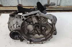 SKODA Octavia 3 generation (2013-2020) Скоростна кутия 02E301103F,QYB,02E301107 23550592