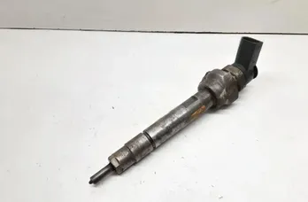 BMW 3 Series E90/E91/E92/E93 (2004-2013) Горивен инжектор 7798446 33642279