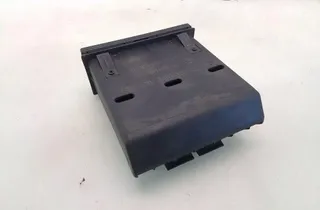 AUDI A4 B5/8D (1994-2001) Чекмедже 8D0941561 35055183