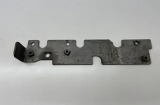 VOLKSWAGEN Golf 7 generation (2012-2024) Други части на двигателното отделение 03C253197N 34446601