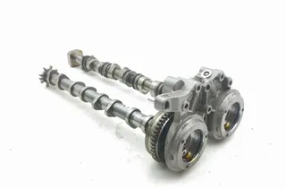 AUDI A6 C8/4K (2018-2024) Всмукателен разпределителен вал 06L103166H 34463276