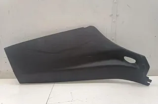 BMW 1 Series F40 (2019-2024) Облицовка на дясната странична колона 7323666 26760908