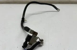 AUDI A4 B9/8W (2015-2024) Отрицателен кабел на батерията 8W0915181A 34988906