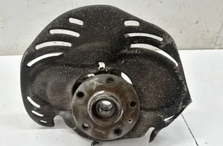 AUDI Q3 F3 (2018-2024) Главина на предно ляво колело 29543904