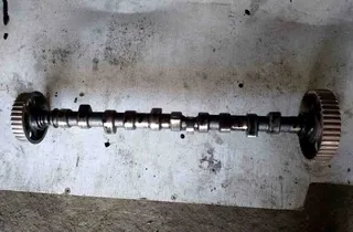 AUDI A6 C8/4K (2018-2024) Всмукателен разпределителен вал 32626522