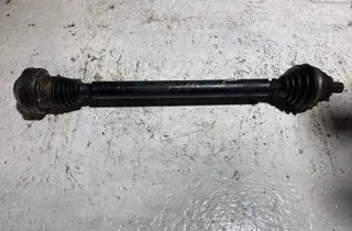 VOLKSWAGEN Touran 1 generation (2003-2015) Преден десен задвижващ вал 35006377